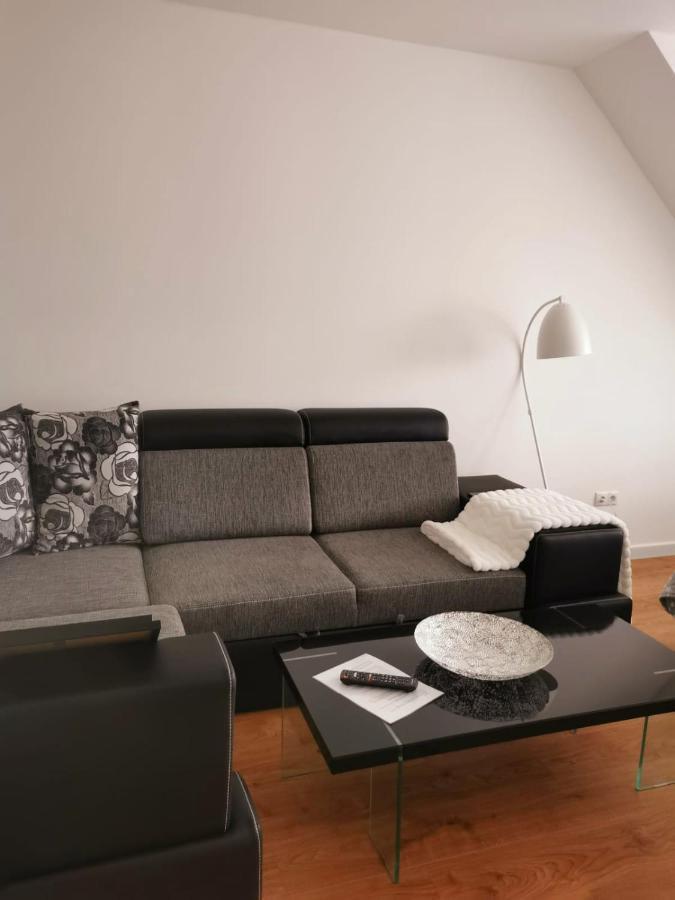 Apartmenthaus In พาเพนบวร์ก ภายนอก รูปภาพ
