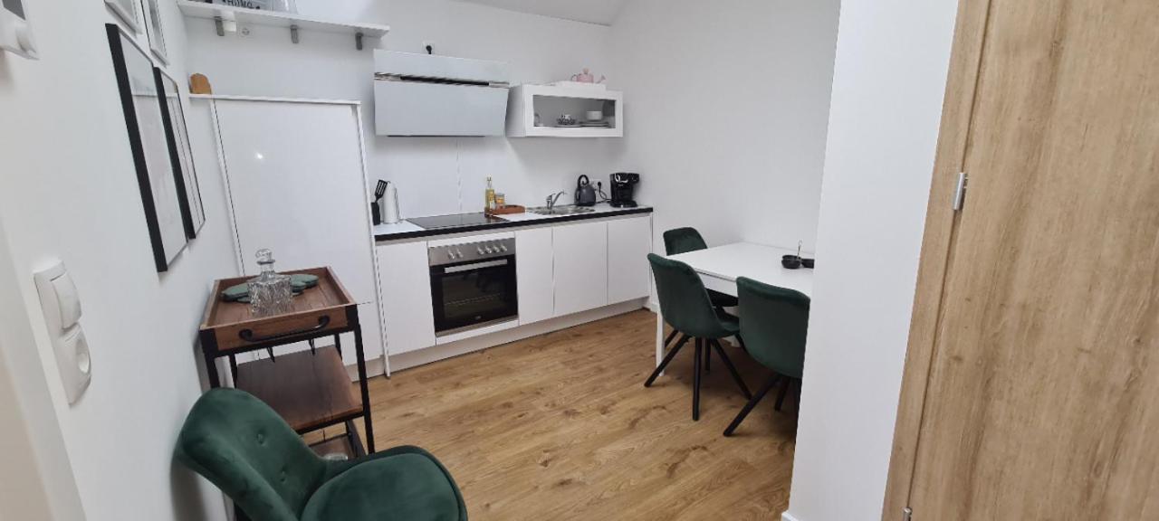 Apartmenthaus In พาเพนบวร์ก ภายนอก รูปภาพ