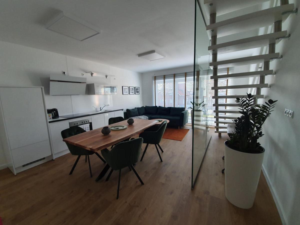 Apartmenthaus In พาเพนบวร์ก ภายนอก รูปภาพ